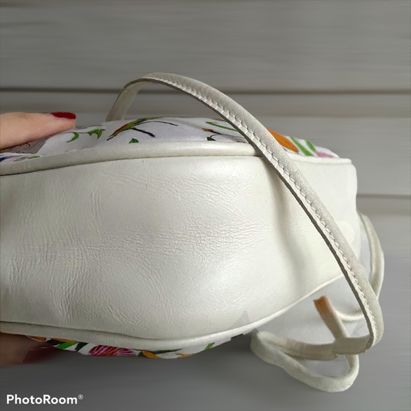 Gucci Bloom Vintage Crossbody - Picture 5 of 13